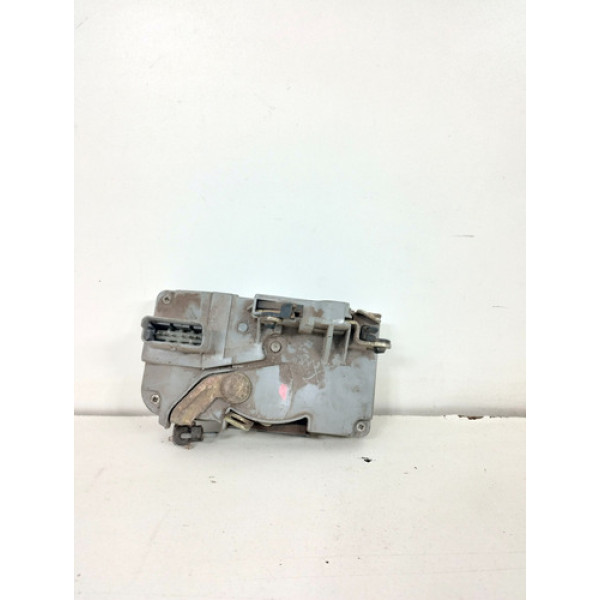 Fechadura Traseira Direita Peugeot 206