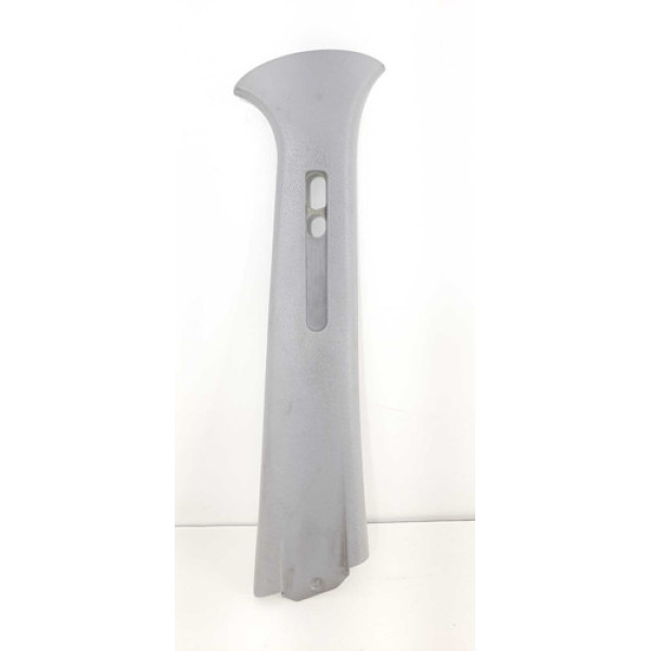 Acabamento Direito Coluna Central Citroën Xsara Picasso 06