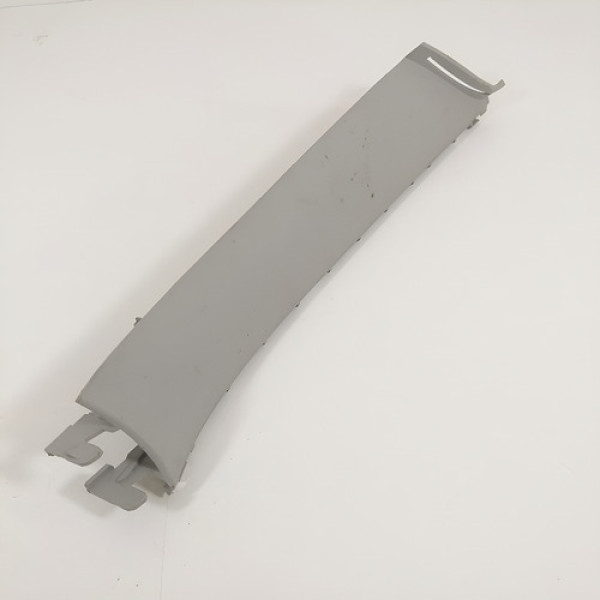 Acabamento Coluna Traseiro Ford Focus Sedan 2012