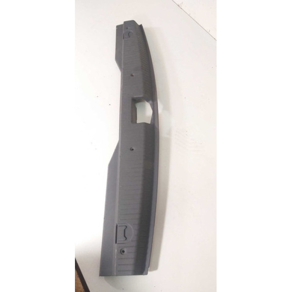 Moldura Inferior Porta Mala Gm Meriva 2002 Á 2005