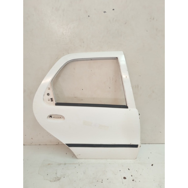 Porta Traseira Direita Fiat Palio 2000/2006 Detalhe Traseira Direito Branco