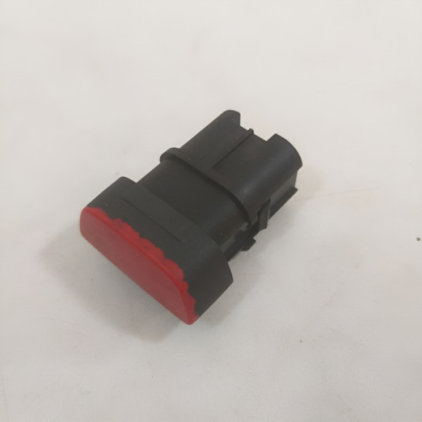 Botão Pisca Alerta Ford Focus Sedan 2012 Detalhe No Desenho Vermelho/preto