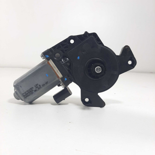 Motor Video Elétrico Dianteiro Direito Vw Gol G5 7747300301