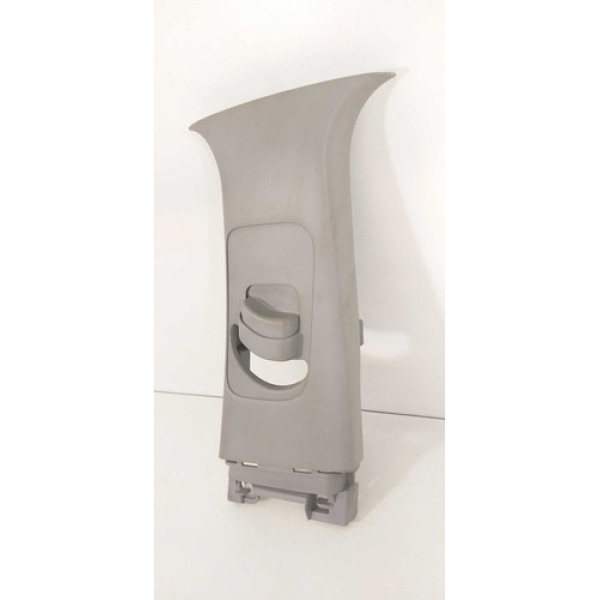 Acabamento Coluna Central Superior Lado Direita Hb20 2014