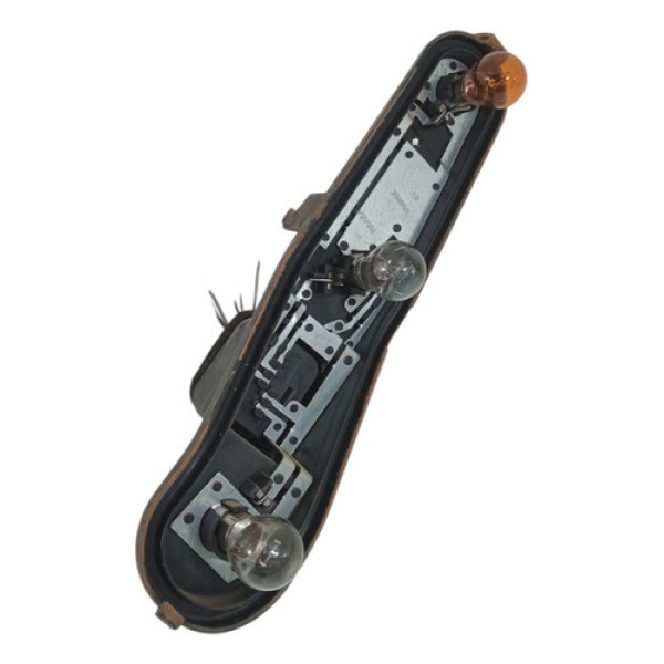 Circuito Soquete Lanterna Traseira Dir Fiat Uno Vivace 11/14 Direito/passageiro Vermelho