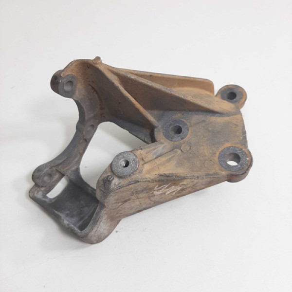 Suporte Bomba De Direção Hidráulica Gm Onix 2013/2019