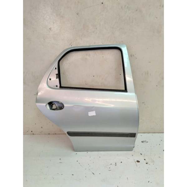 Porta Traseira Direita Chevrolet Prisma 2008 Detalhe Traseira Direito Prata