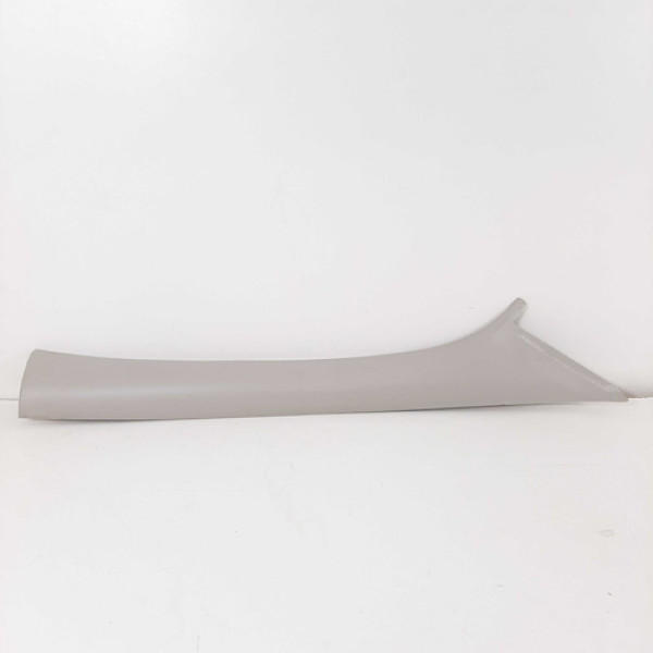 Acabamento Direito Coluna Do Para-brisa Gm Astra 1999-2011