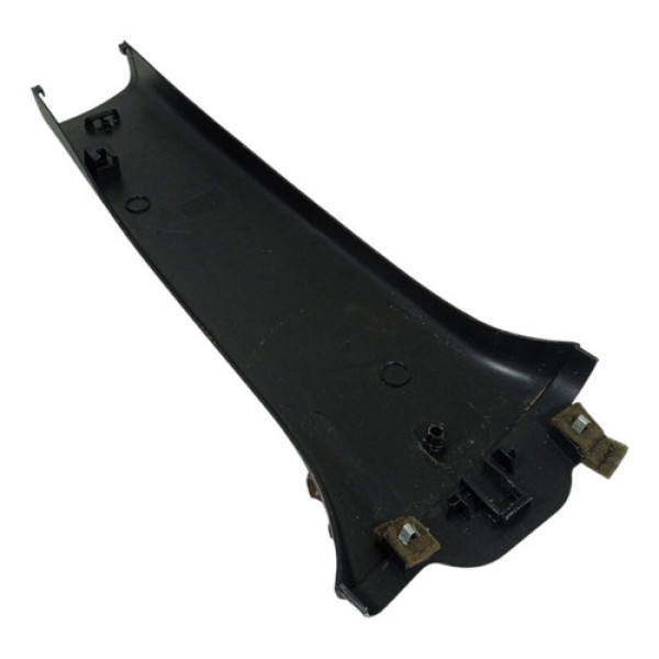 Acabemento Moldura Coluna Cinto Inf Esq Gm Astra 00/11 Preto Preto