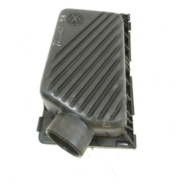 Tampa Caixa Filtro Ar Volkswagen Passat 1998 Detalhe