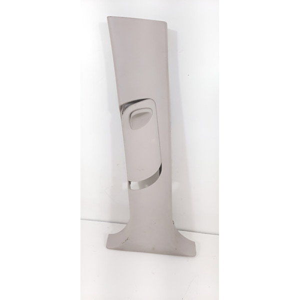 Acabamento Superior Dianteiro Da Coluna  Vectra C/detalhe Cinza