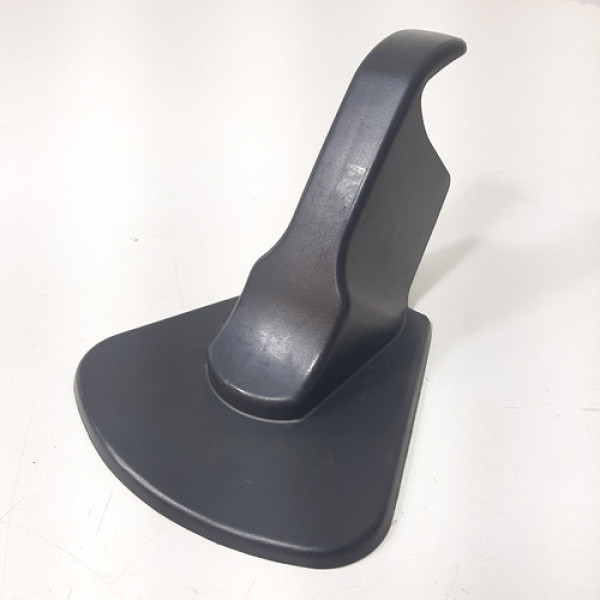 Acabamento Braço Assento Traseiro Vw Jetta 2012 Original  Preto