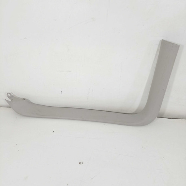 Moldura Esquerda Tampa Porta-malas Gm Astra Hatch Original Cinza Claro