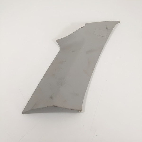 Moldura Coluna Traseira Esquerda Focus Sedan 2008/2013