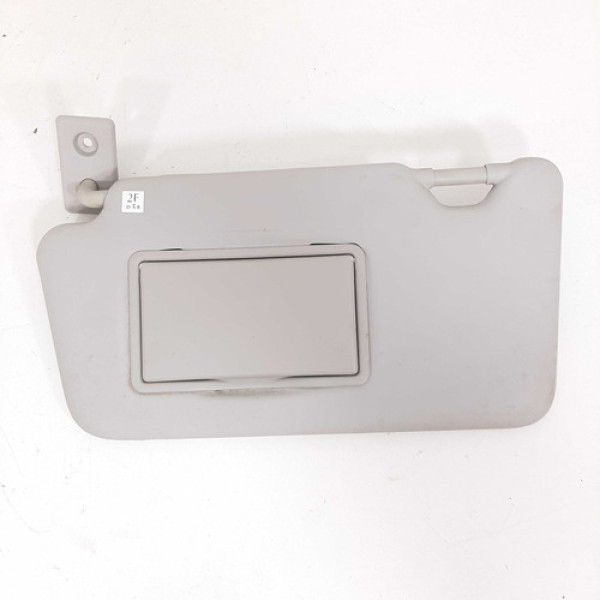 Quebra-sol Esquerdo Nissan Versa 1.6 2019/2020 Original