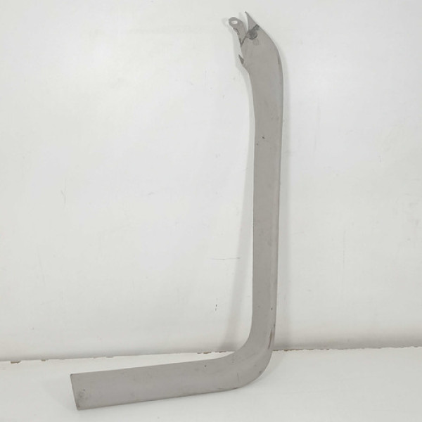 Moldura Lateral Direita Tampa Traseira Gm Astra Hatch 1999