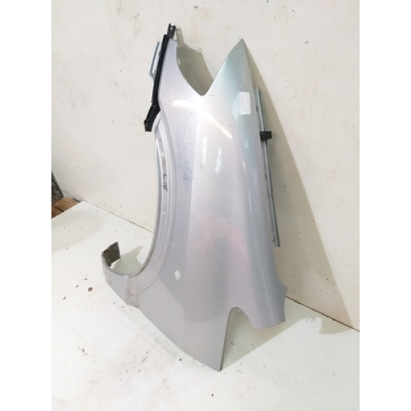 Para-lama Esquerdo Chevrolet  Zafira 2001 Até 2012