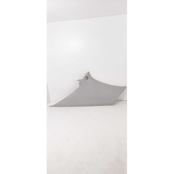 Acabamento Lateral Traseiro Direito Toyota Corolla 2003-2008