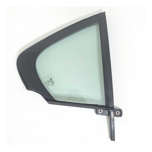 Vidro Fixo Traseiro Direito Vw Jetta Tsi 2.0 2012/2015