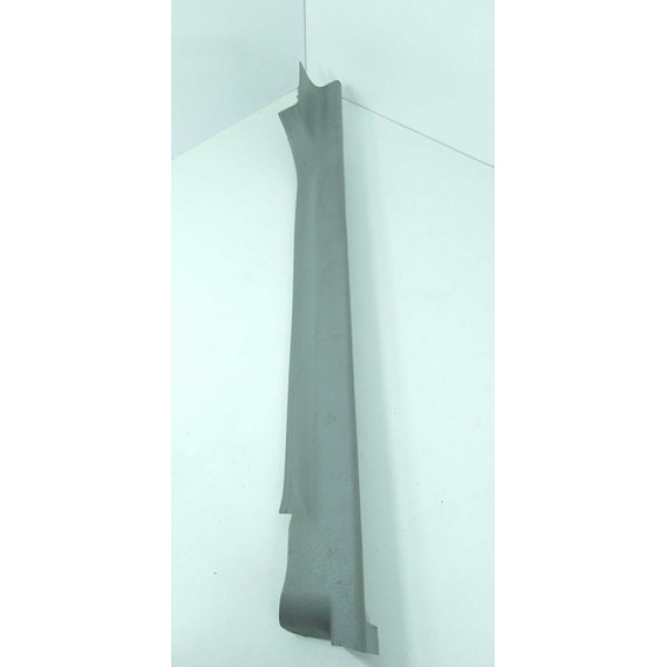 Soleira Traseira Lado Esquerdo Gm Zafira 2004 93.328.907