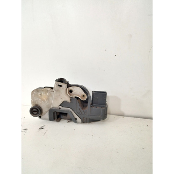 Fechadura Traseira Direita Chevrolet Agile 