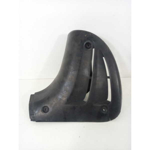 Moldura Lateral Curva Caçamba Fiat Strada Direita - Detalhe 