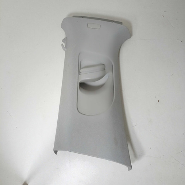 Acabamento Coluna Cinto Lado Esquerdo Vw Jetta 2012/2015