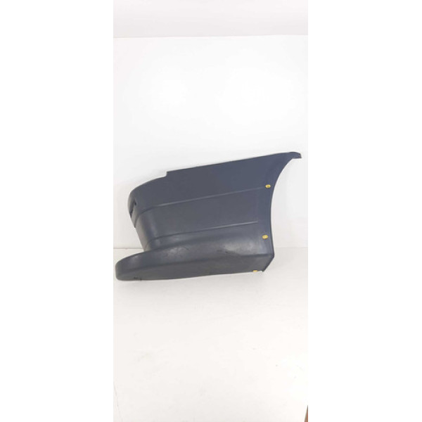 Ponteira Direita Para-choque Fiat Strada 2005-2012 Detalhe Preto