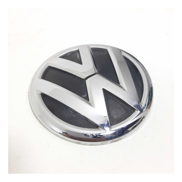 Emblema Grade Dianteira Volkswagen Jetta 2012/2015 Original Prata