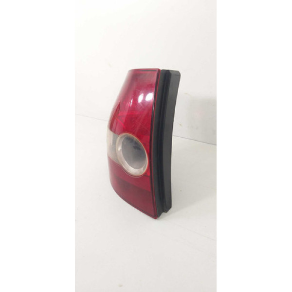 Lanterna Traseira Esq Volkswagen  Fox Crossfox 2005 Detalhe 