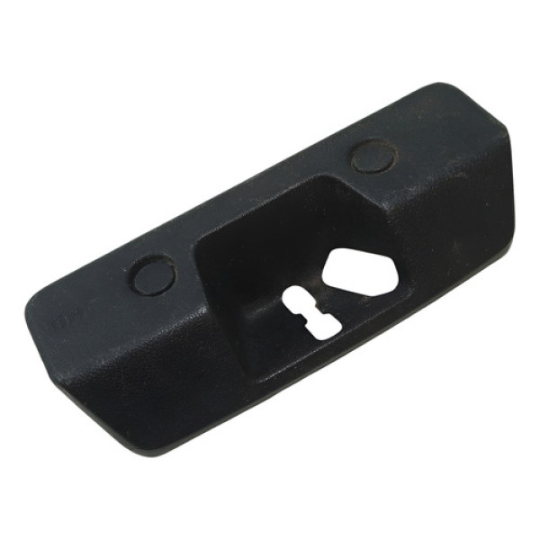 Moldura Trava Batente Porta Malas Renault Sandero 2014