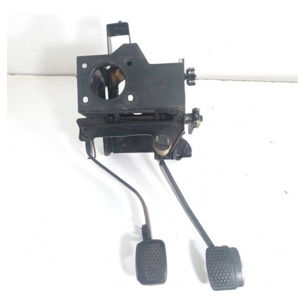 Suporte Pedais Freio - Embreagem Towner / Effa 2013 Original