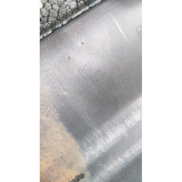 Para-choque Traseiro Gm Celta 2007 Á 2011 Detalhe 