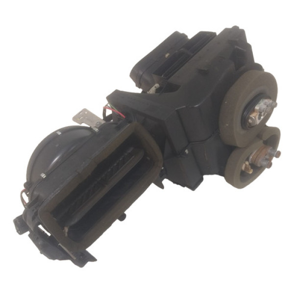 Caixa Evaporadora Ar-condicionado Vw Polo 2008 Até 2014